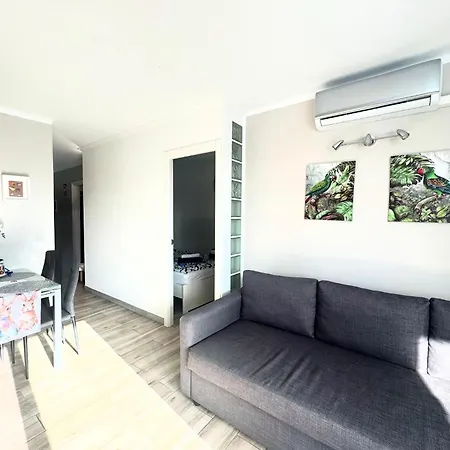 Sissy Tenerife Apartment *